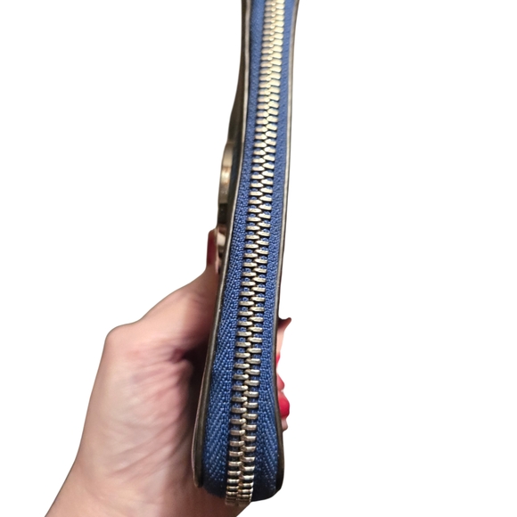 Michael Kors Navy Leather Wristlet with Gold Logo - Picture 4 of 7